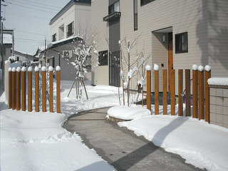 アプローチの消雪　南陽市の外構工事